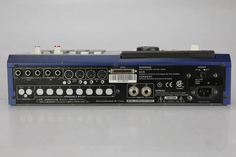 Akai MPC2000XL MCD MIDI Production Center | Reverb Canada