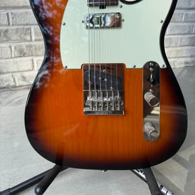 Michael Tuttle Custom Classic T - 2 Tone Burst Nitro image 1