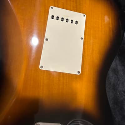 Fernandes LE-2 1990’s - Sunburst image 4