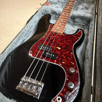 Fender Limited Edition 60th Anniversary Precision Bass 2011 image 2