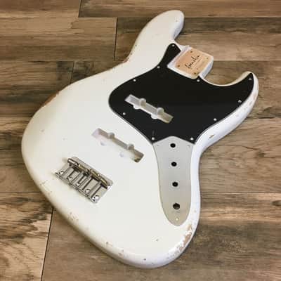 Made to Order - FRANCHIN Uranius bass body Relic Aged 100% Nitro Lacquer (Sunburst/ Black/ White/ Blue/ Green/ Yellow/ Red/ Pink/ Burgundy/ Purple/ Gold/ Silver, etc.) Basswood Poplar Jazz-Bass Style Made in Italy image 10