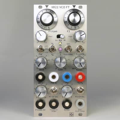 XR22 VCO FT - with amplitude modulation and FSK - banana version Klassik image 1