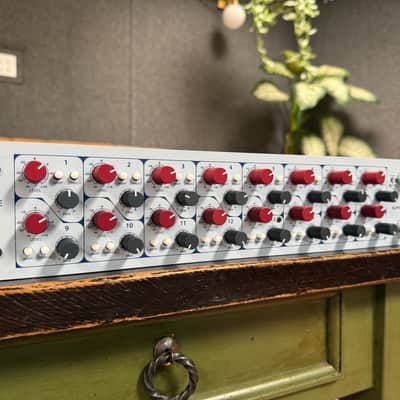 Rupert Neve Designs 5059 Satellite Summing Mixer 2012 - Present - White image 2