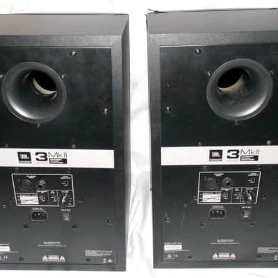 JBL 308P MkII 2-Way 8" Active Nearfield Studio Monitors (Pair) 2010s - Black image 6