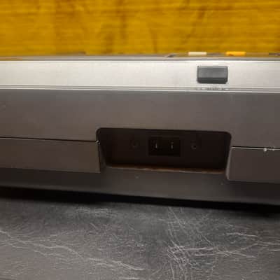 Roland E 10 Synthesizer image 4