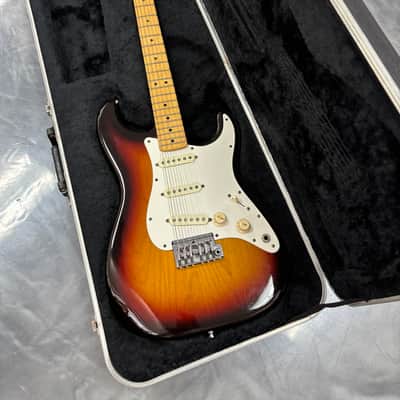 1983 Fender Dan Smith Series 2 Stratocaster - Sunburst w/ Case image 3