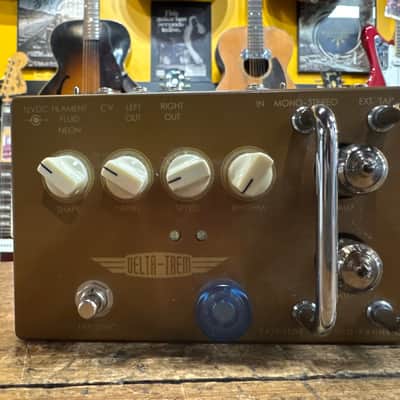 Effectrode Delta-Trem Raysistor Tremolo-Panner image 2