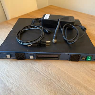 Professional Wireless Systems PWS GX-4 IEM Antenna Combiner Bild 8