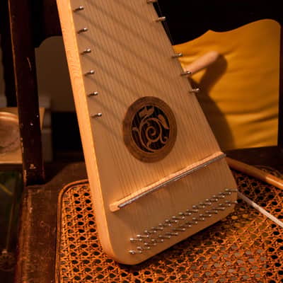 Roosebeck PSRARL | Rounded Alto Psaltery Left-Handed with Bow. New with Full Warranty! image 9