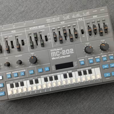 Roland MC-202 wth MC2oh2 mod image 2