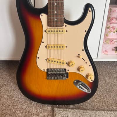 Rockburn ST Electric Guitar & Antiquity ATG-10 Amp Bundle - Very Good Condition image 2