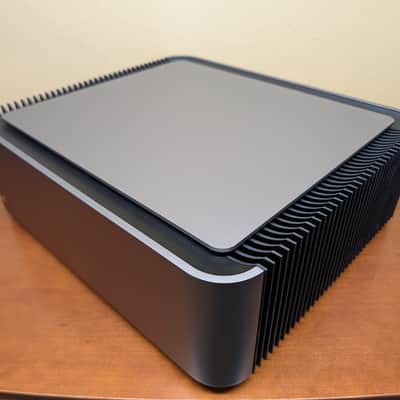 Cambridge Audio Edge M Monoblock Amplifiers (Pair) - Showroom Demo Boxed image 5