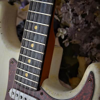 Fender Stratocaster White Heavy Relic Rosewood Custom Shop 69's image 5