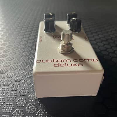 MXR CSP204 Custom Comp Deluxe image 3