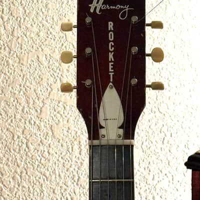 Harmony H53 Rocket 1959 - 1967 - Red Sunburst image 6