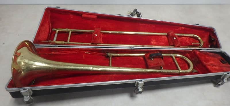 Couesnon Star Paris trombone, France, Brass with case and mouthpiece image 1