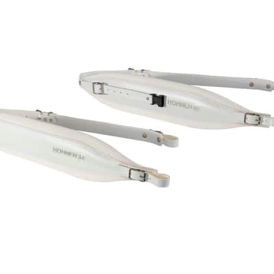 Hohner 44 In. X 4 In. Leather & Velvet Accordion Straps X-Large W/ Back Strap (ACC20-WHT/WHT) image 4