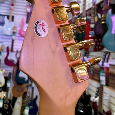 Fender 1996 50th Anniversary Stratocaster, Limited Edition, Sunburst 2389 of 2500 with Case - Pre Owned image 13
