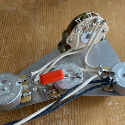 Fender Stratocaster with Gibson 50's Style Wiring And Blender 250k CTS Pots .022 Orange Drop image 2