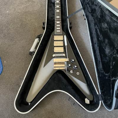Gibson Flying V 1981 Silverburst image 16