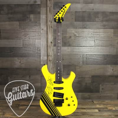 1988 Kramer Paul Dean - Autographed and Gifted to Tom Weber from Eddie Van Halen with Hard Shell Case, Handwritten Note from Eddie, and more!?? image 2