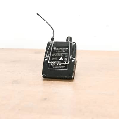 Sennheiser ew 300 IEM G3 Wireless IEM System 566-608 MHz NO POWER SUPPLY CG01316 image 9