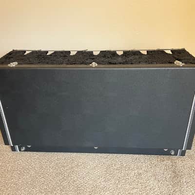 Fender Classic Series 7-Guitar Case Stand 2010s - Black image 3