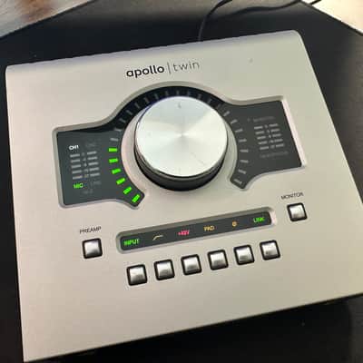 Universal Audio Apollo Twin DUO Thunderbolt Audio Interface + Beyerdynamic DT 990 Pro Limited Edition Headphones Bundle image 6