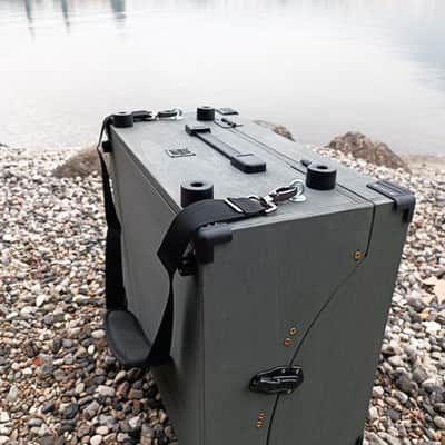 9U Eurorack Case Powered (or not), 84 o 104 hp, patched resealable modular synthesizer image 12