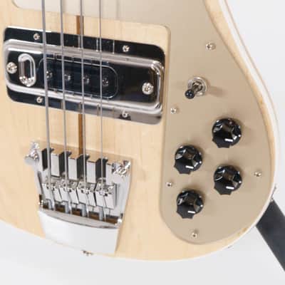 Rickenbacker 2025 4003 Electric Bass Guitar - Mapleglo, Rosewood Fingerboard, with Hard Case image 6