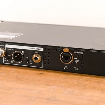 Shure UR4S+ Wireless Receiver with one UR2/SM58 Handheld Mic - G1 Band CG01Z1M image 17