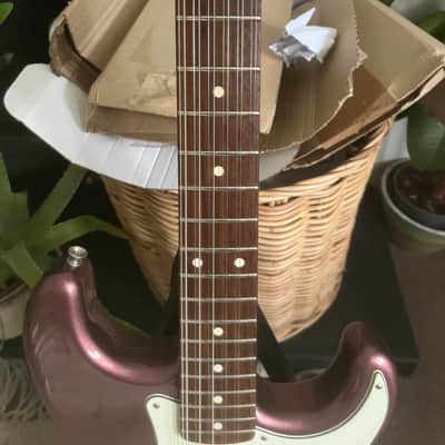 Fender ST12 TX 12-String Stratocaster MIJ 2004 - 2007 - Burgundy Mist Metallic image 4