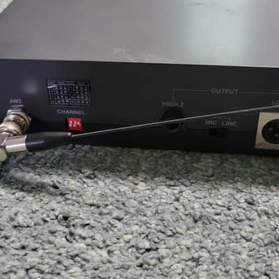 Peavey PV5300 5-Channel Powered Mixer 2010s - Black image 16