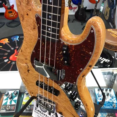 Fender Custom Shop Artisan Maple Burl Jazz Bass®, 3A Rosewood Fingerboard - Aged Natural image 13