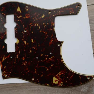 62 Fender Jazz  Celluloid / Nitrate  Beautiful Vintage relic '60-'71 Tortoise USA Vintage AVRI image 9