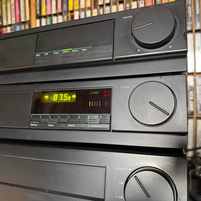 Acoustic Research C6, T4 & P10 Pre Amp, Tuner and Power Amp 1980s - Black image 8