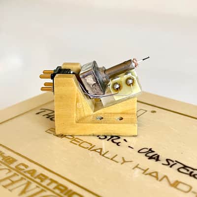 Van den Hul Colibri Master Signature Moving Coil Phono Cartridge, Original price: $11995 image 14