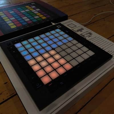 Novation Launchpad Pro MKIII Pad Controller 2020 - Present - Black image 5