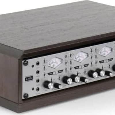 Gator Elite Series Furniture Desktop 2U Studio Rack BRN