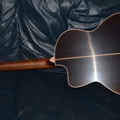 Hsienmo F Model- Rosewood 2026 - Satin Sheen image 5