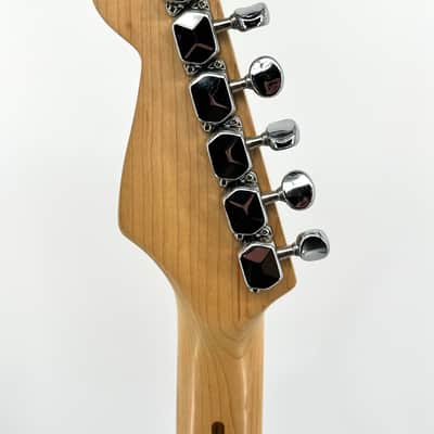 Fender "Squier Series" Standard Stratocaster with Maple Fretboard 1993 - Pacific Blue image 16