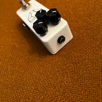 JHS Whitey Tighty Compressor 2019 - Present - White image 3