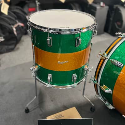 Rogers Cleveland Series 13/16/22" Drum Set Kit in Green Sparkle w/ Gold Sparkle Stripe image 6