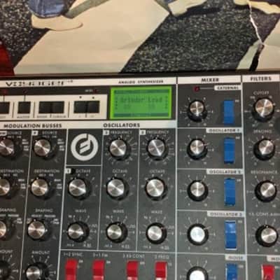 Moog Minimoog Voyager RME Rack Mount Edition Monophonic Synthesizer 2005 - 2015 - Black image 2