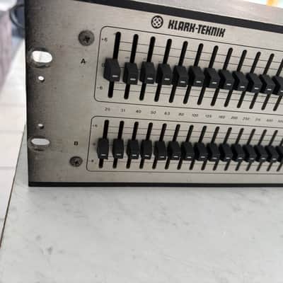 Klark Teknik DN360 2-Channel 30-Band Graphic EQ 2010s - Silver image 2