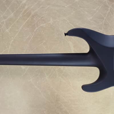 Jackson USA Custom Shop SL2H Speed Neck Soloist Satin Black Guitar Specs:  Model Name:  Custom Shop image 10
