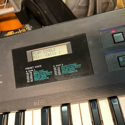 Yamaha ds55 late 1980s Synthesizer low battery image 4