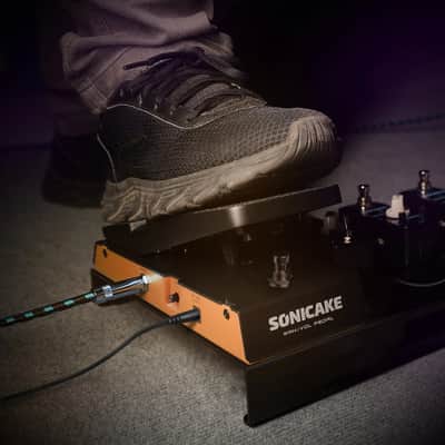 SONICAKE FlipWah Wahwah EFFECT & Active Volume Control Combo Pedal Full Size Metal Case QEP-10,price include the import duty for US buyer image 6