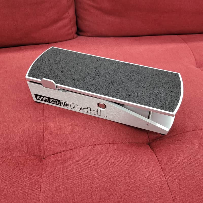 Ernie Ball P0-6165 500K Stereo Volume/Pan Pedal - Silver image 1