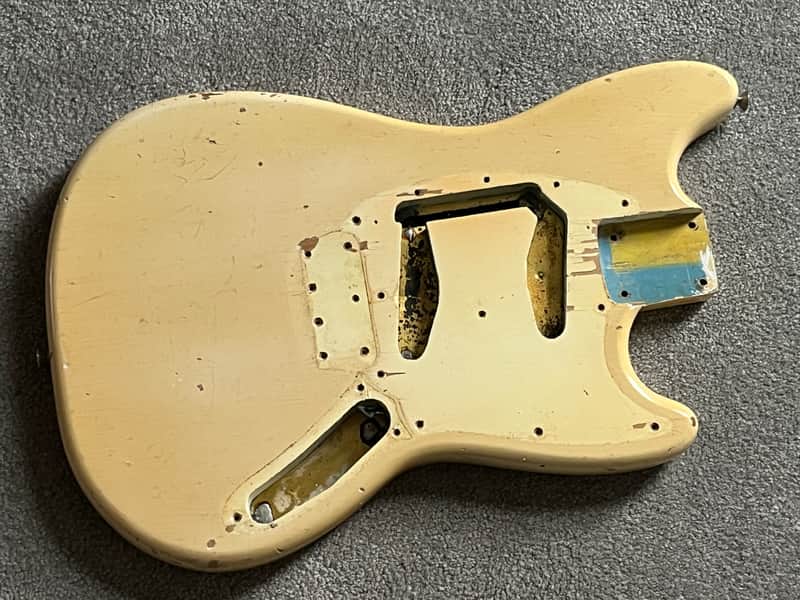 1964 Fender Musicmaster Duo Sonic guitar body white image 1